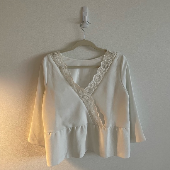 NWT Sezane Louisie Blouse in Ecru Size 6 US - Picture 2 of 7